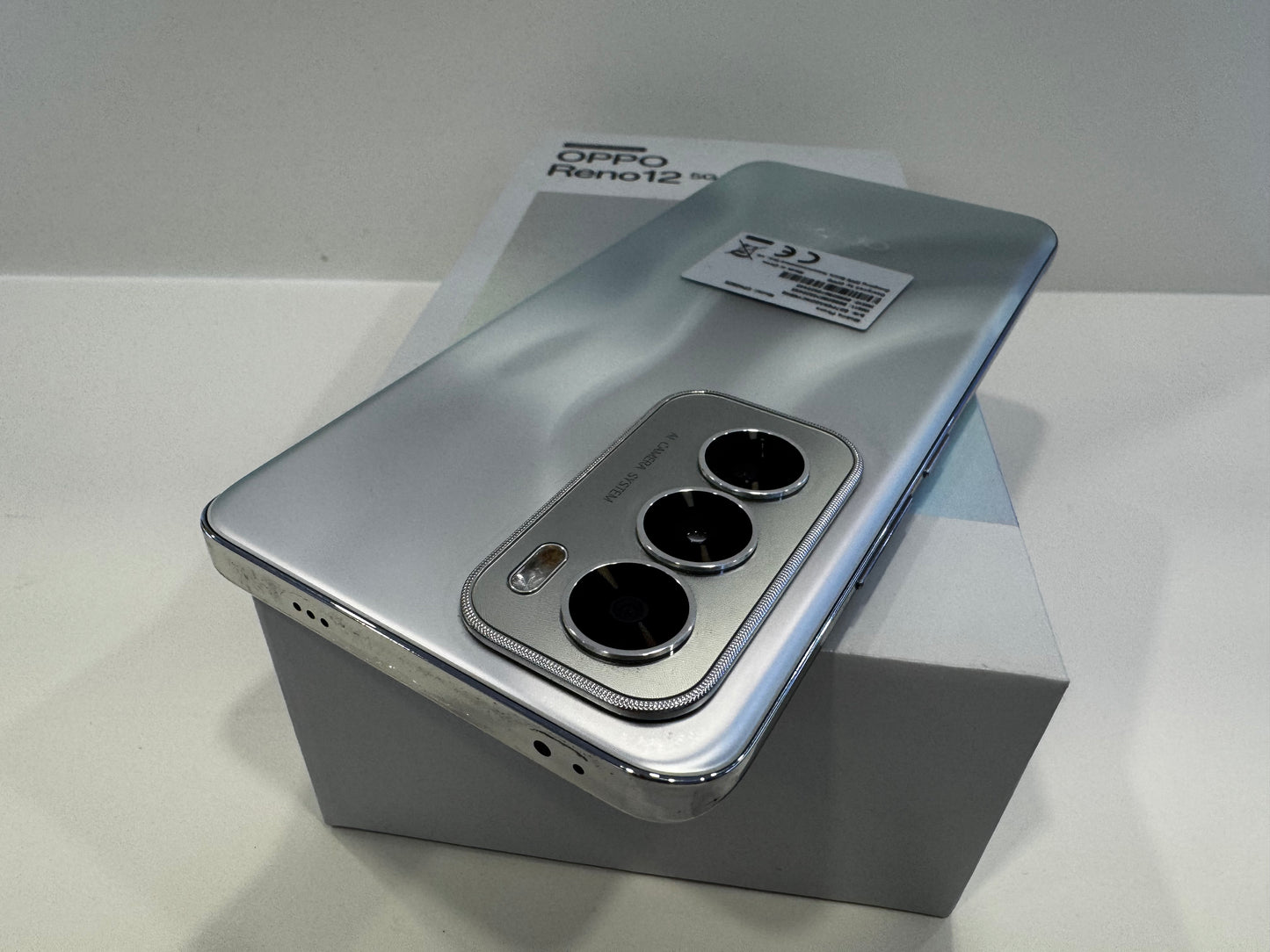 Oppo Reno 12 5G 12gb /256gb