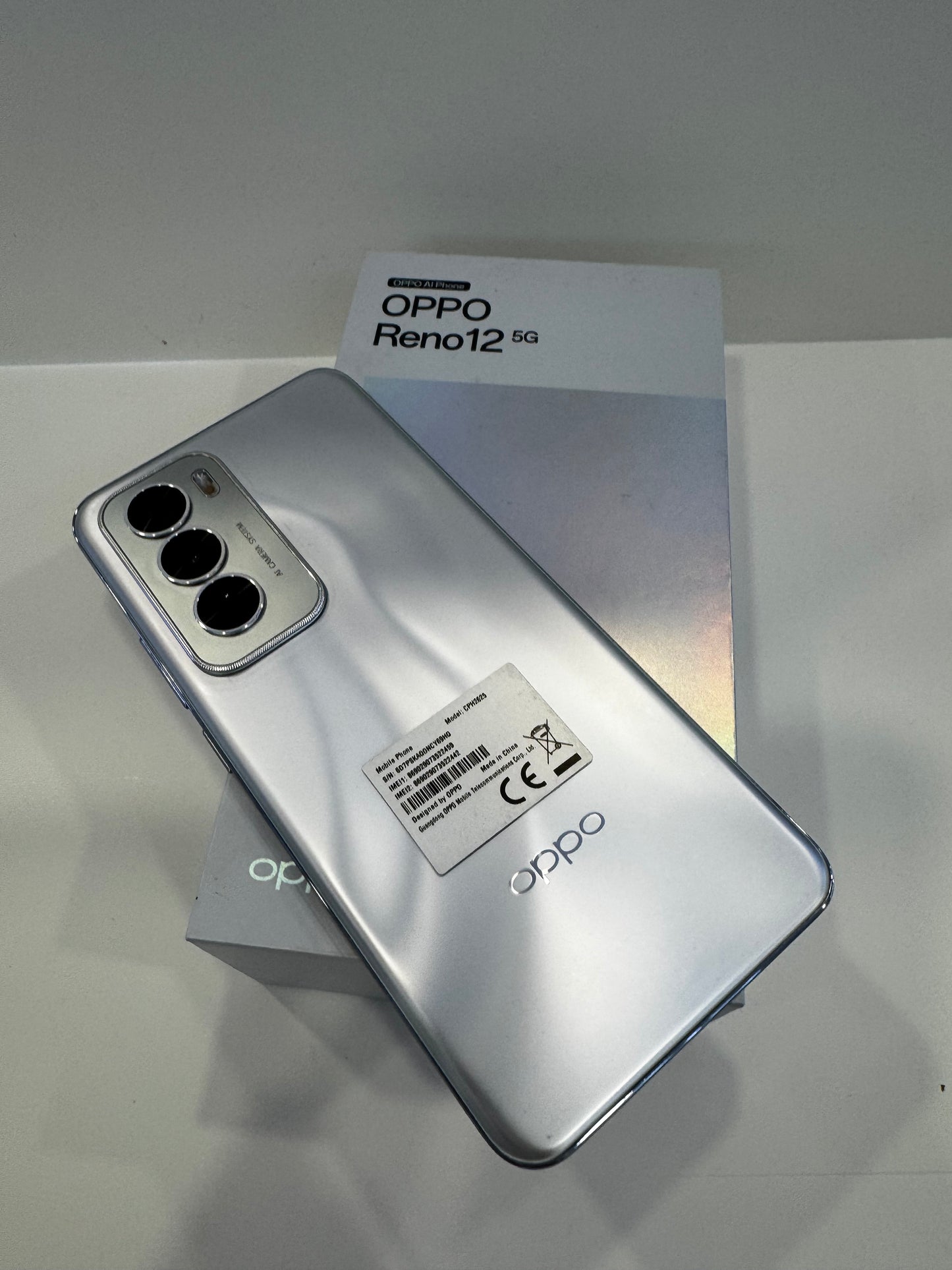 Oppo Reno 12 5G 12gb /256gb