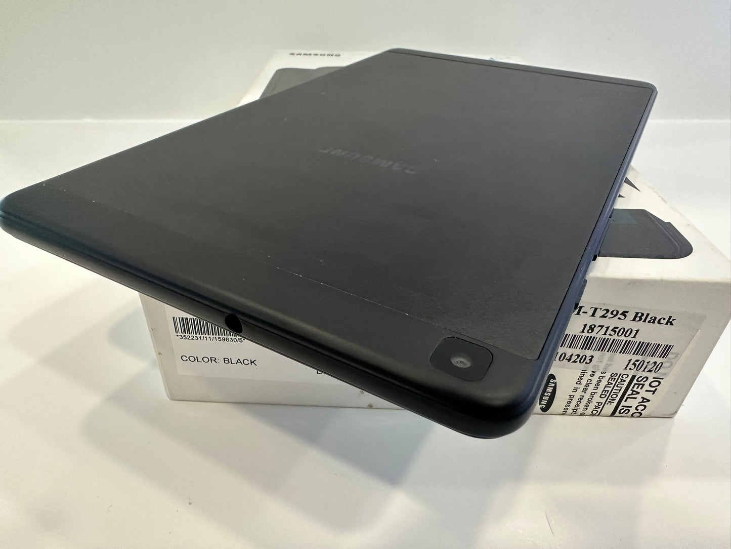 Samsung Tab A 8.0 T295 LTE | Portable and Powerful